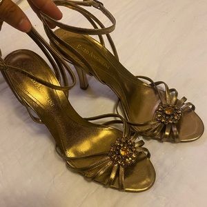 Enzo Gold Sandals size 9